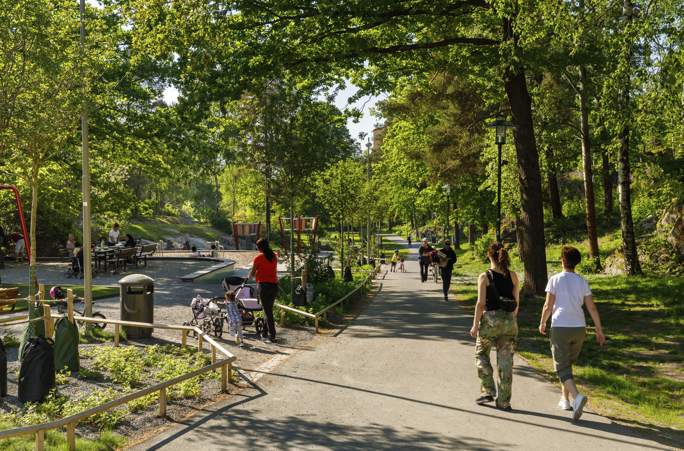 Stadsdelsparken Hagdalen mellan Hagsätra och Rågsved