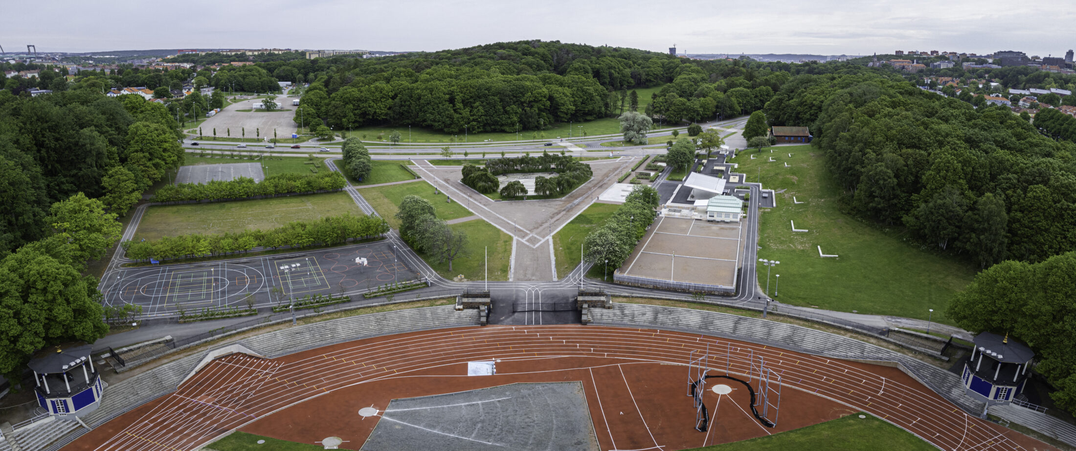 Slottsskogsvallen, Nyréns Arkitektkontor, drönafoto Oliver Willskytt, Norconsult AB