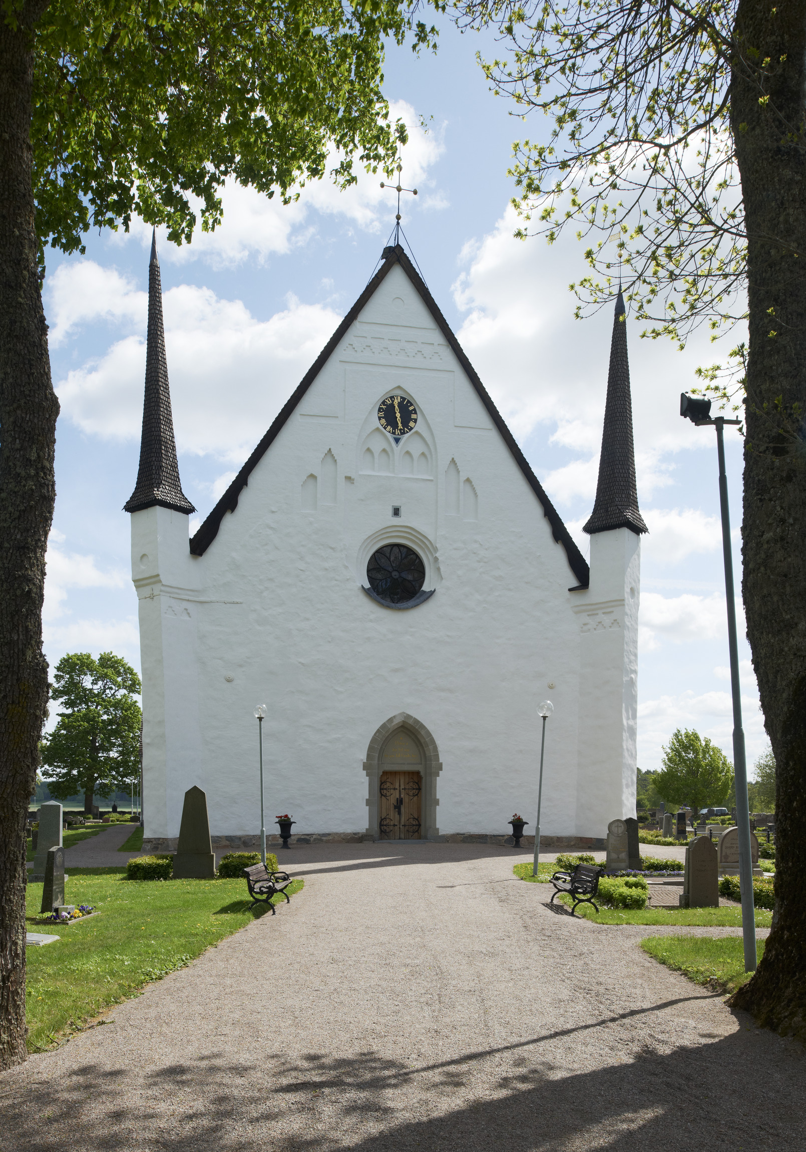 Tierps kyrka, Uppsala stift. Nyréns arkitekter, inredningsarkitekter. Fotograf Åke E:son Lindman, 2011